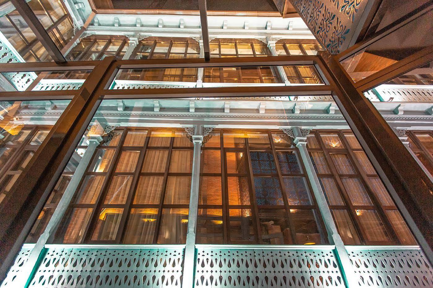 Royal Inn Tbilisi Luaran gambar