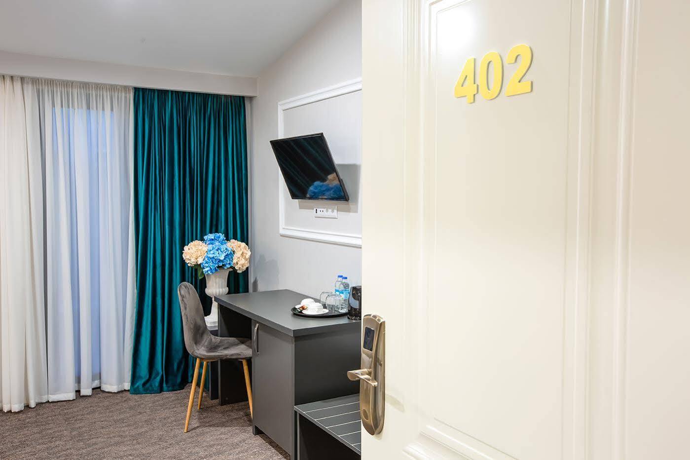Royal Inn Tbilisi Luaran gambar