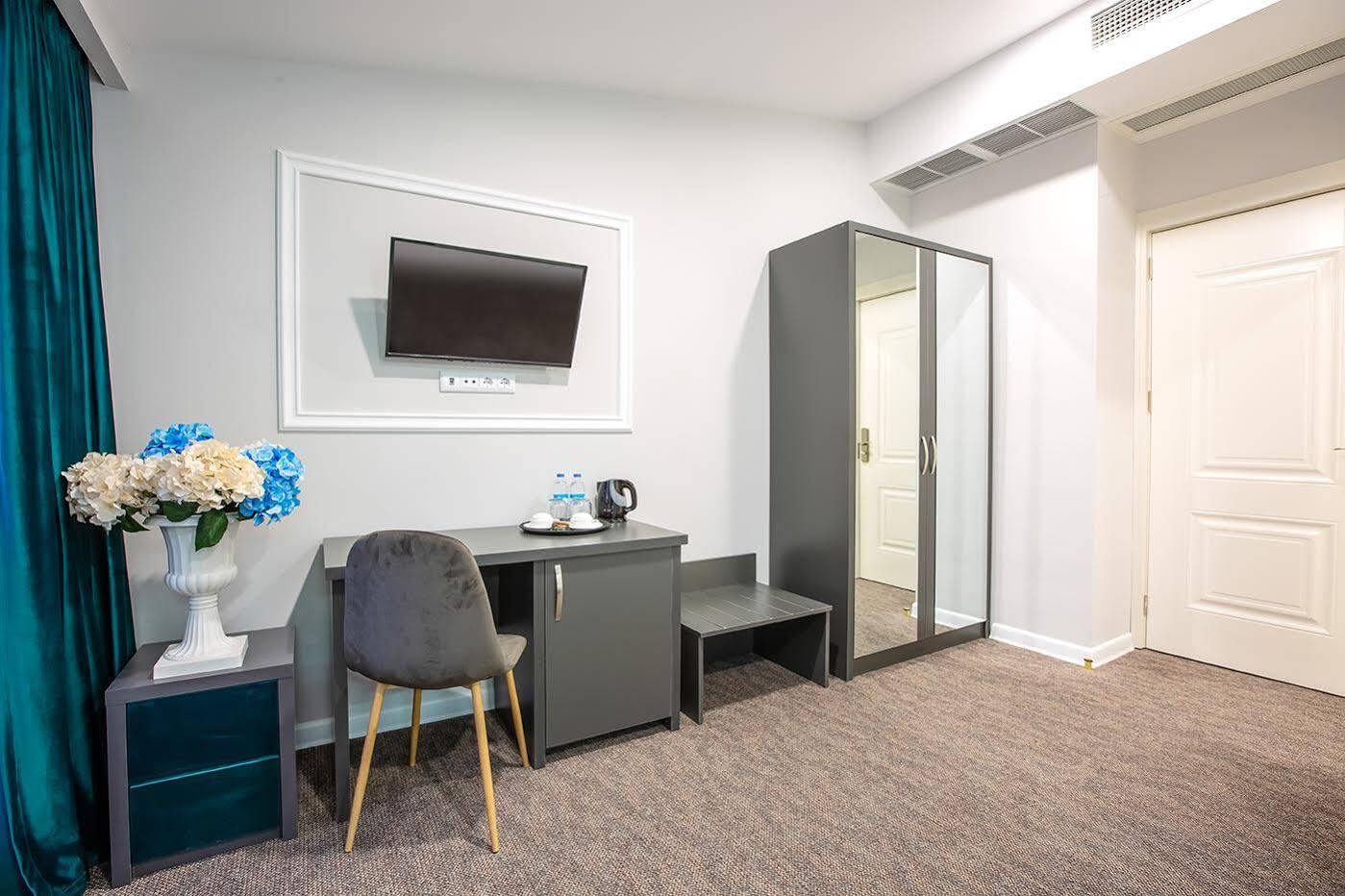 Royal Inn Tbilisi Luaran gambar