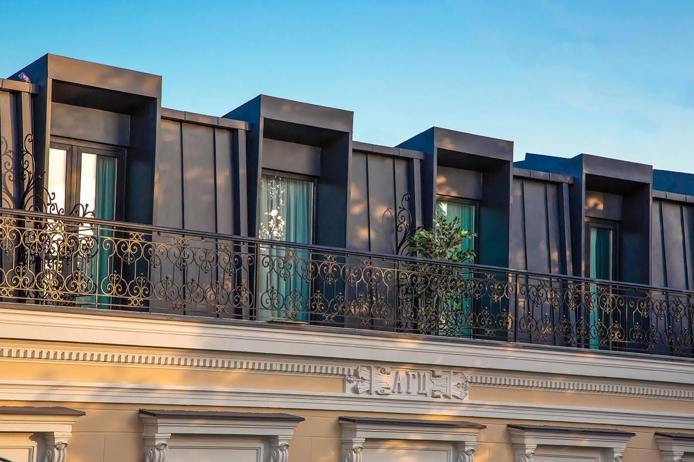 Royal Inn Tbilisi Luaran gambar